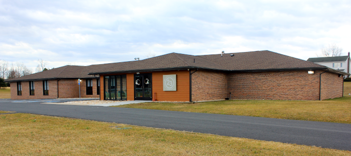 23 Meadowbrook Center